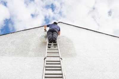 Peinture extérieure à Saint-Léger-du-Bois — façades et ravalement